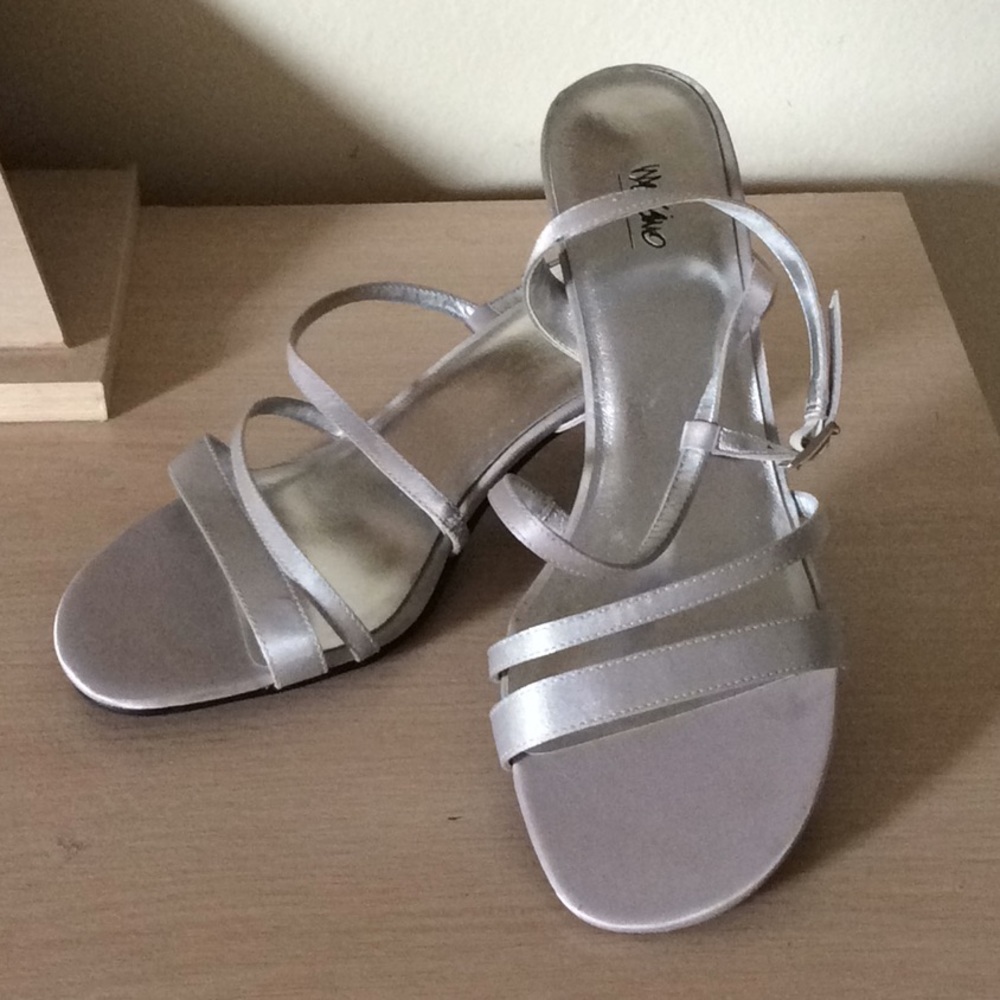 Mossimo Silver Satin Fabric slingback heels